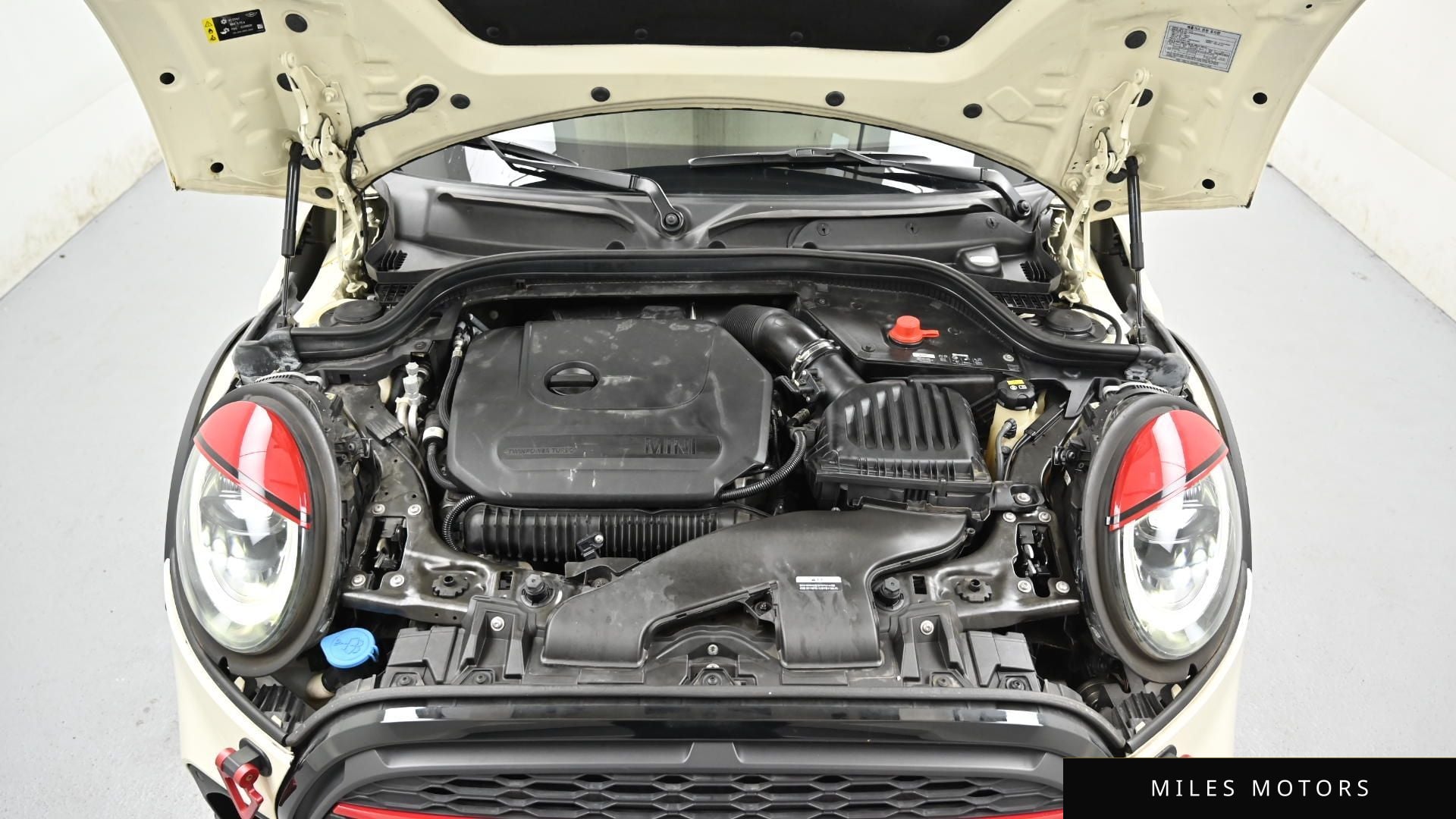 MINI Cooper S 2023 — миниатюра 8