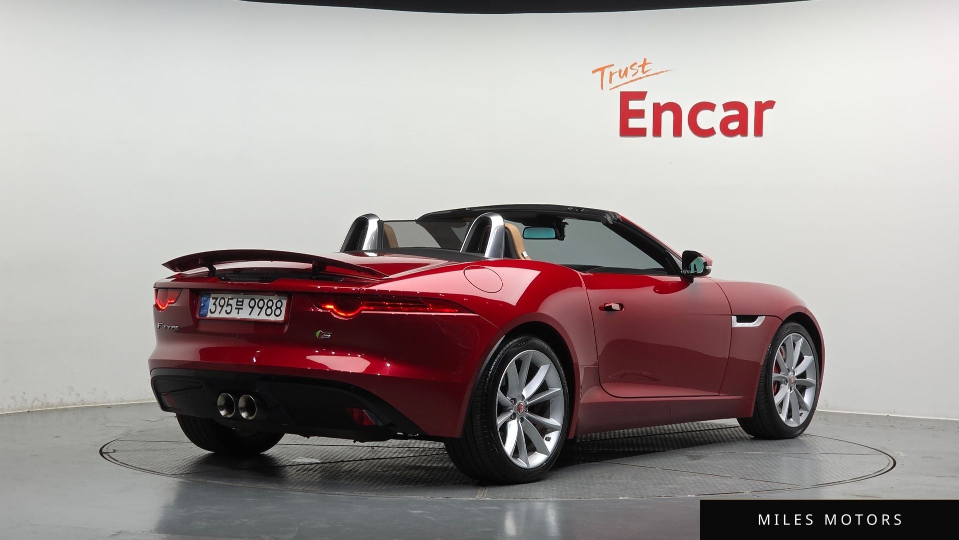 Jaguar F-TYPE 2016 — миниатюра 2