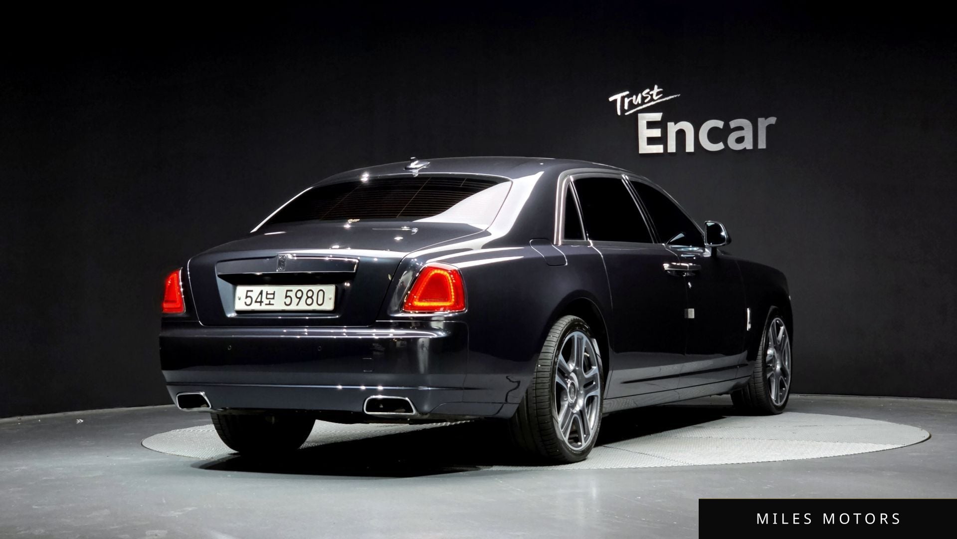 Rolls-Royce Ghost 2016 — миниатюра 2