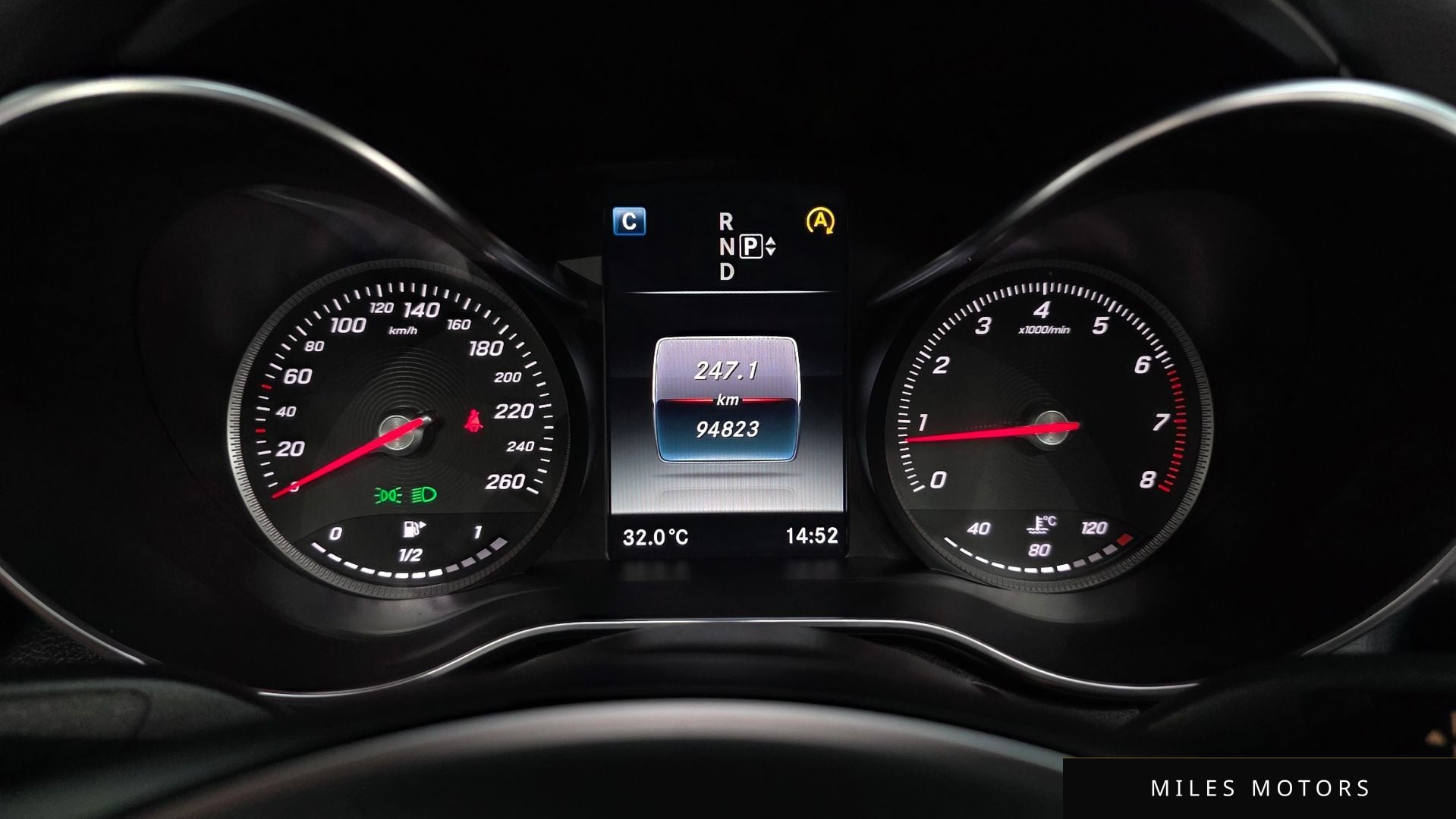 Mercedes-Benz C-Class W205 2015 — миниатюра 8