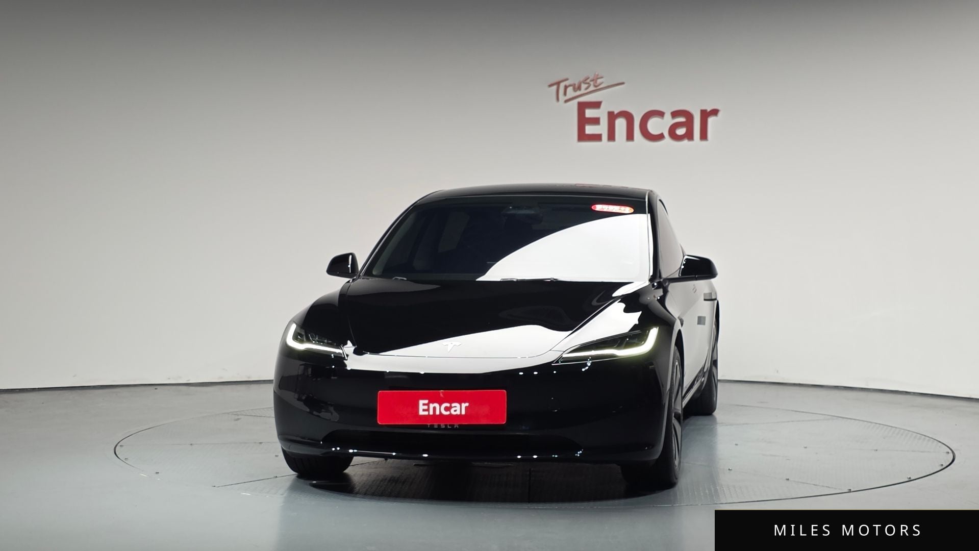 Tesla Model 3 2024 — миниатюра 2
