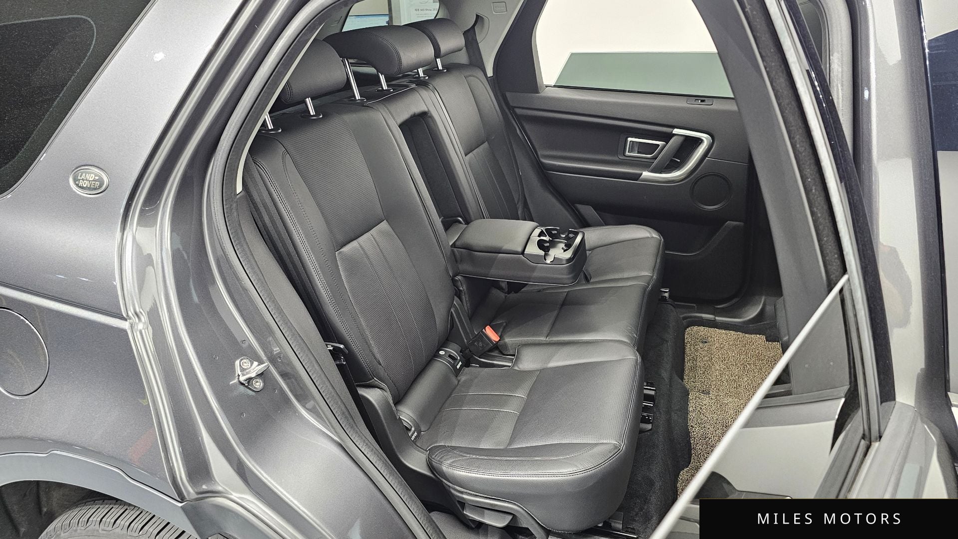 Land Rover Discovery Sport 2019 — миниатюра 11