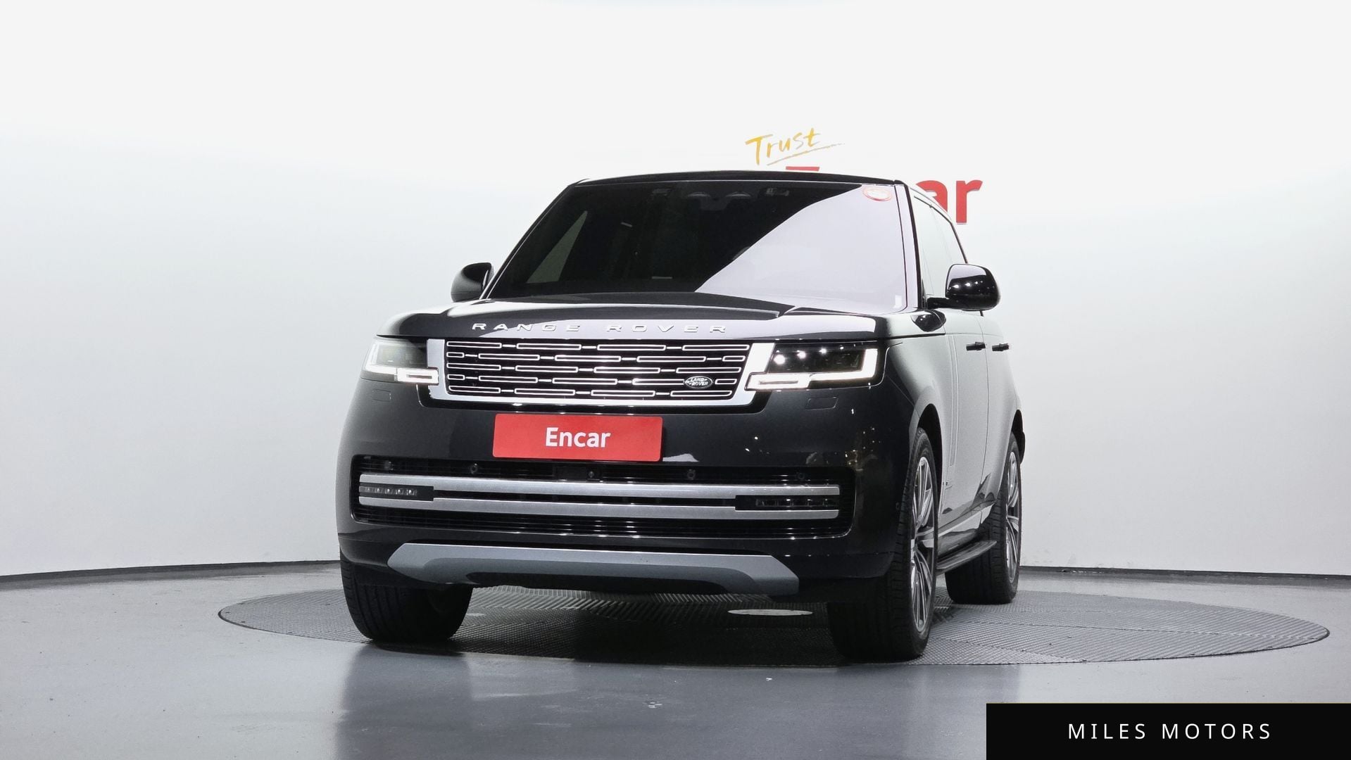 Land Rover Range Rover 2025 — миниатюра 3