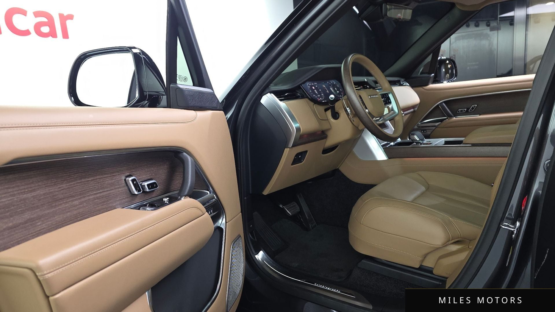 Land Rover Range Rover 2025 — миниатюра 10