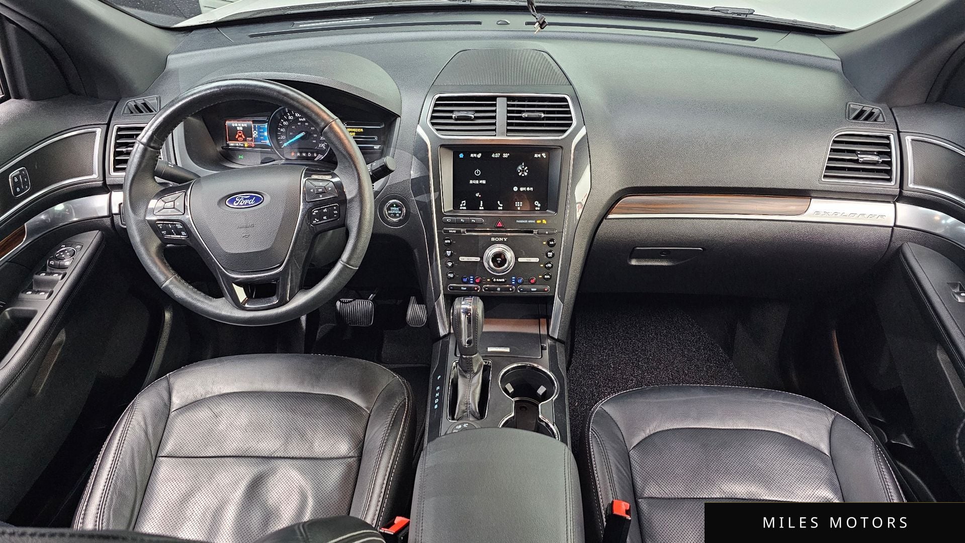 Ford Explorer 2018 — миниатюра 10
