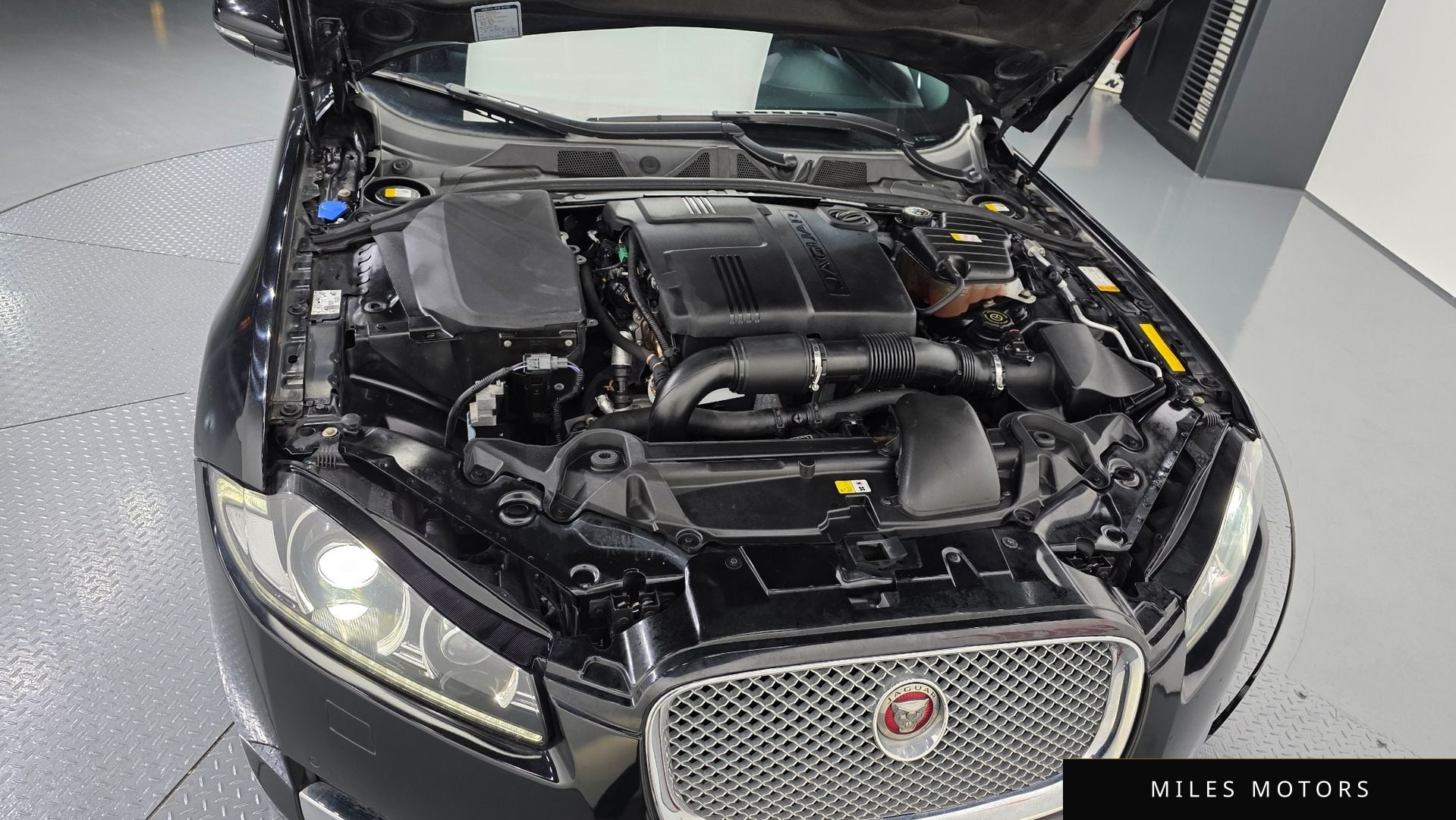 Jaguar New XF 2015 — миниатюра 6