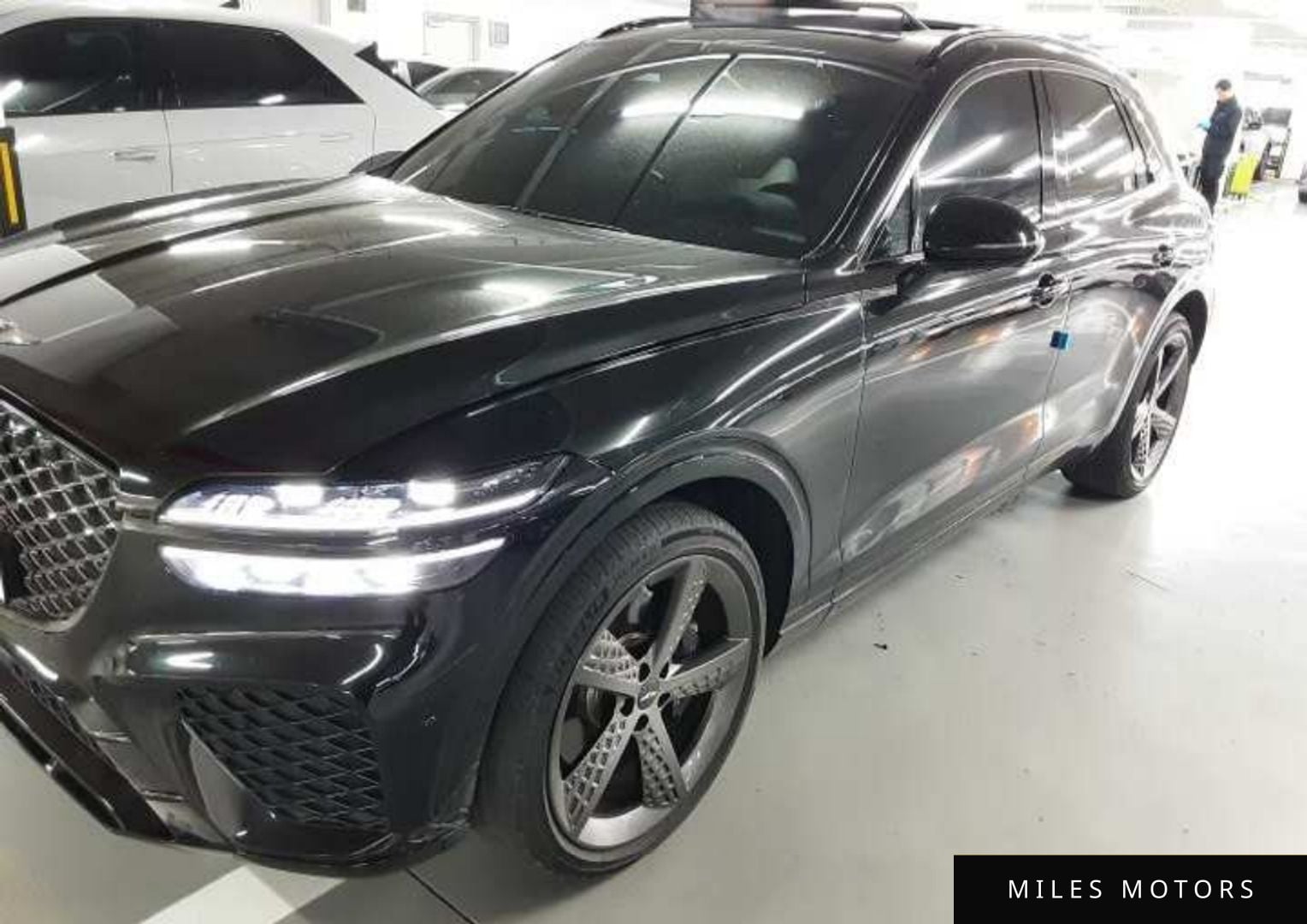 Genesis GV70 2023 — миниатюра 2