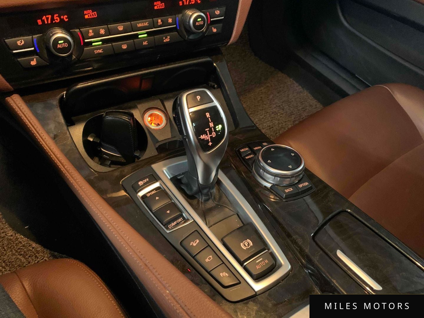 BMW 5 Series (F10) 2014 — миниатюра 8