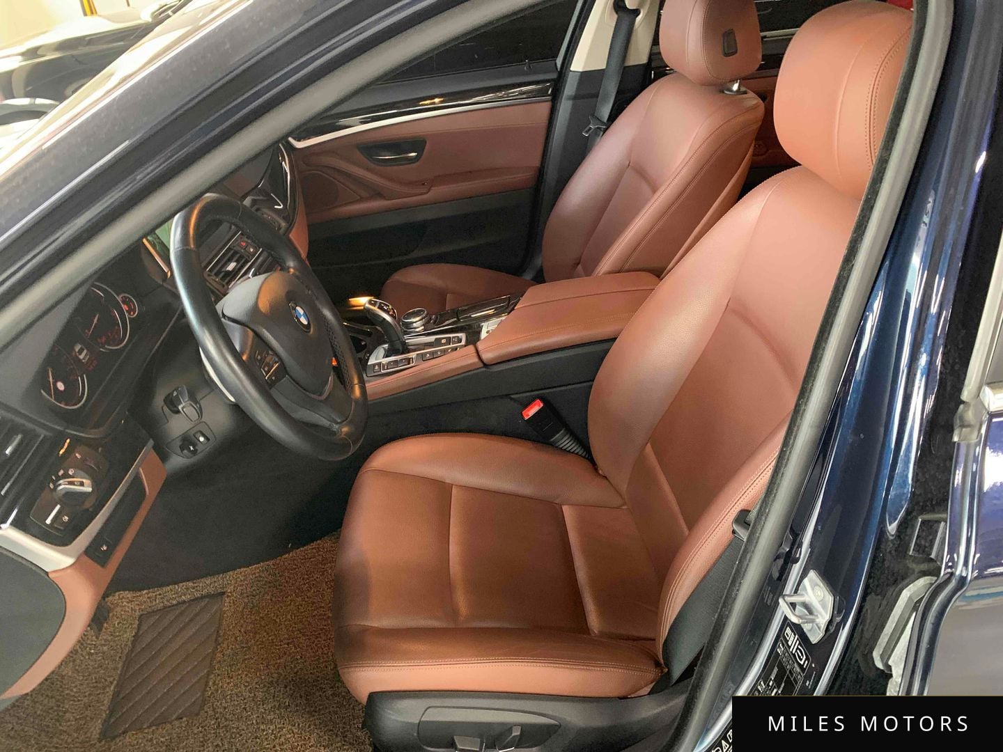 BMW 5 Series (F10) 2014 — миниатюра 11