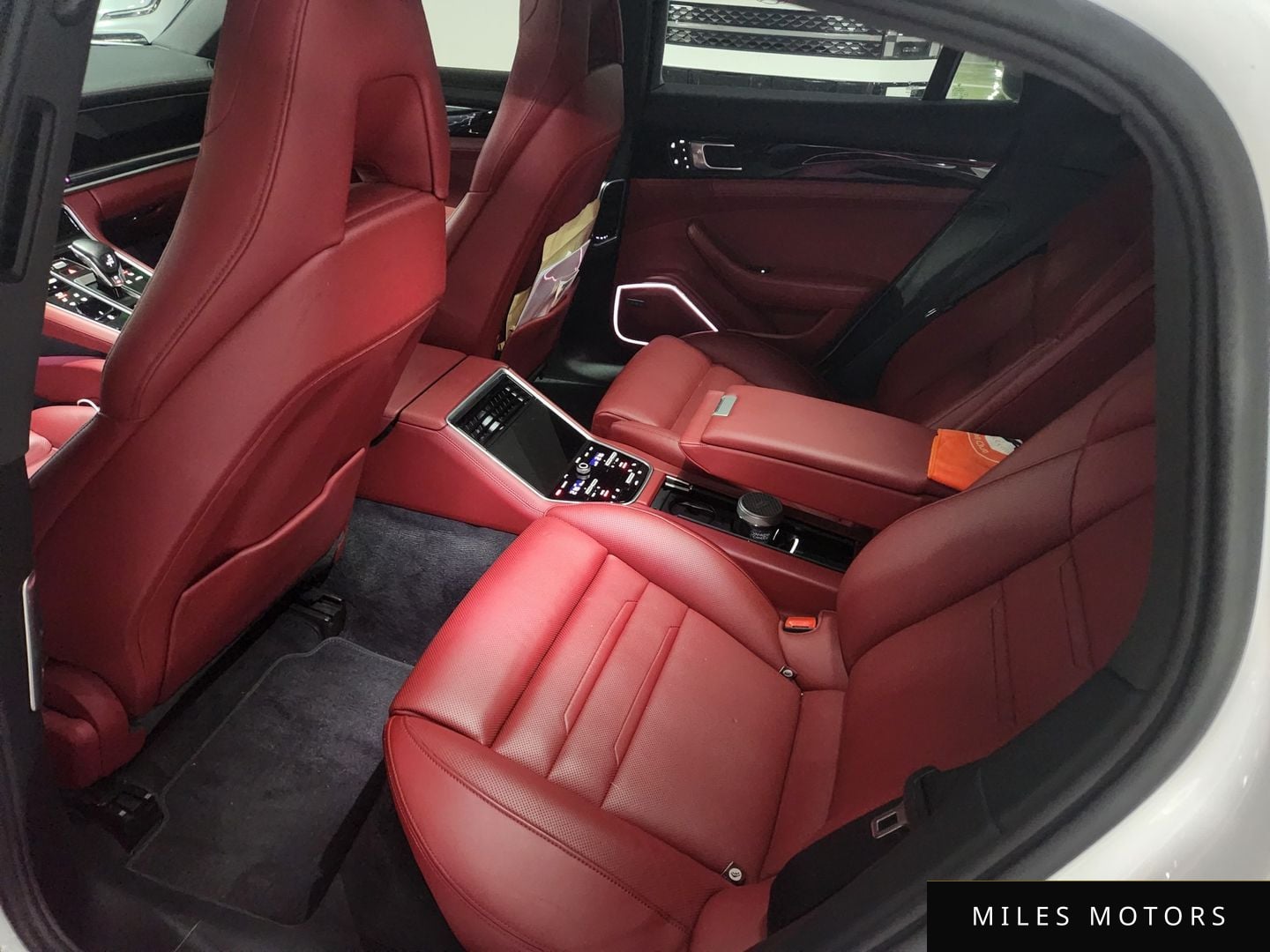 Porsche Panamera 2019 — миниатюра 9