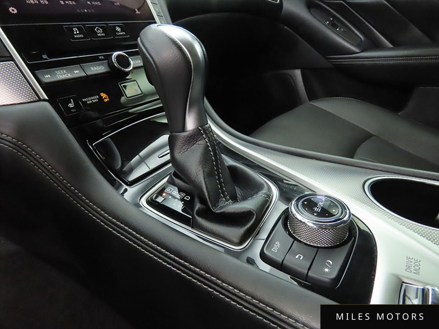 Infiniti Q50 2016 — миниатюра 11