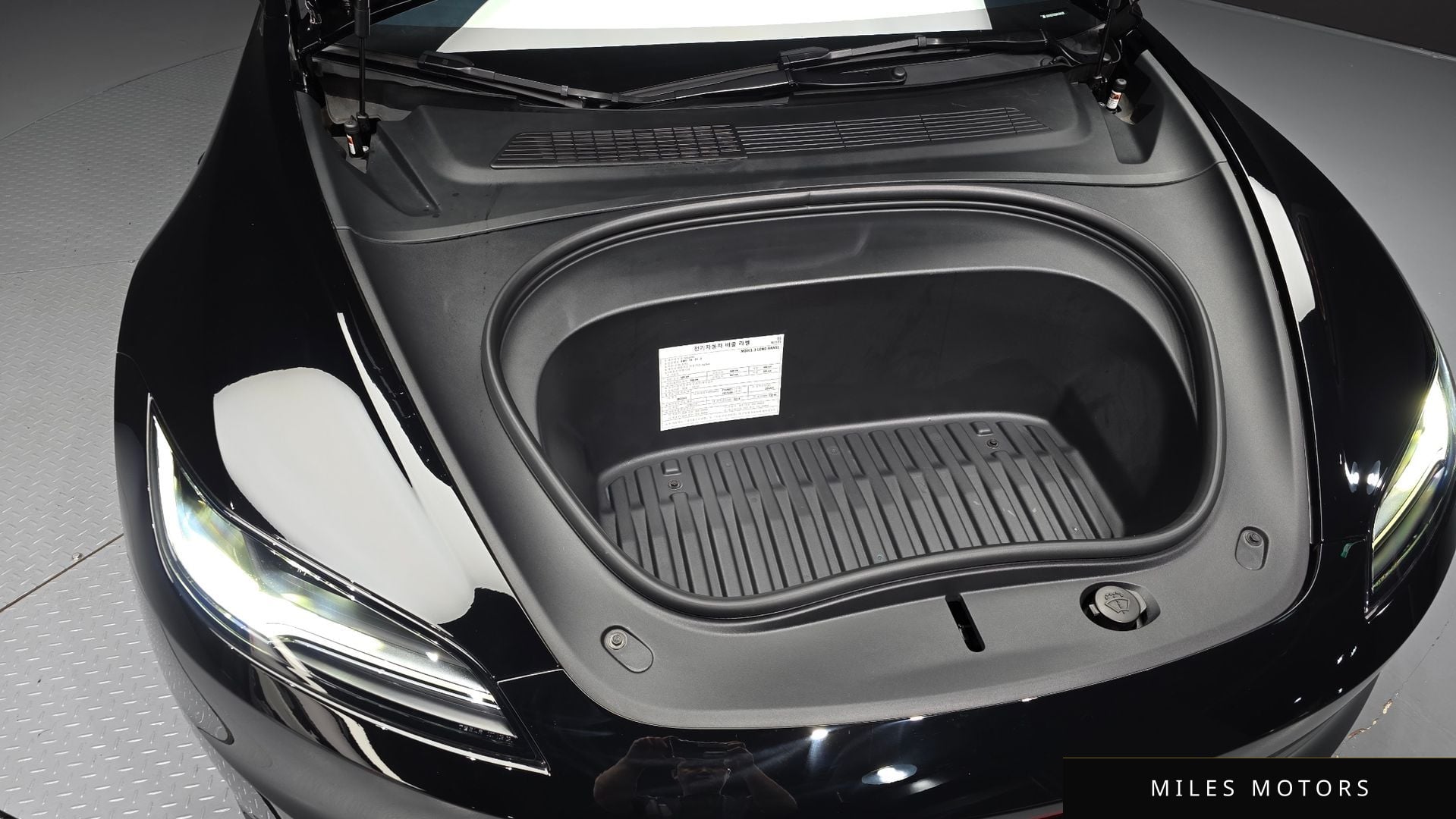 Tesla Model 3 2024 — миниатюра 6