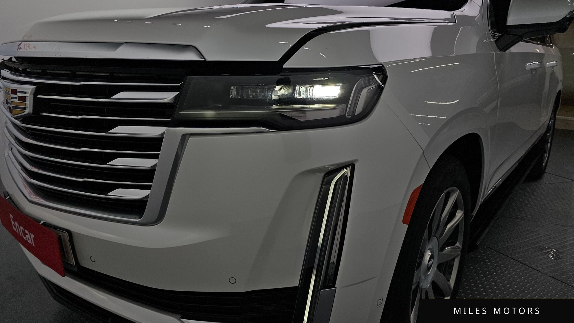 Cadillac Escalade 2021 — миниатюра 8