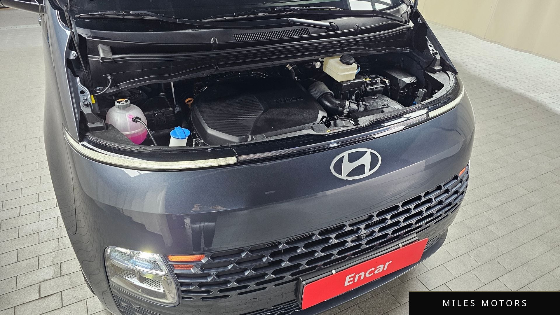 Hyundai Staria 2025 — миниатюра 6