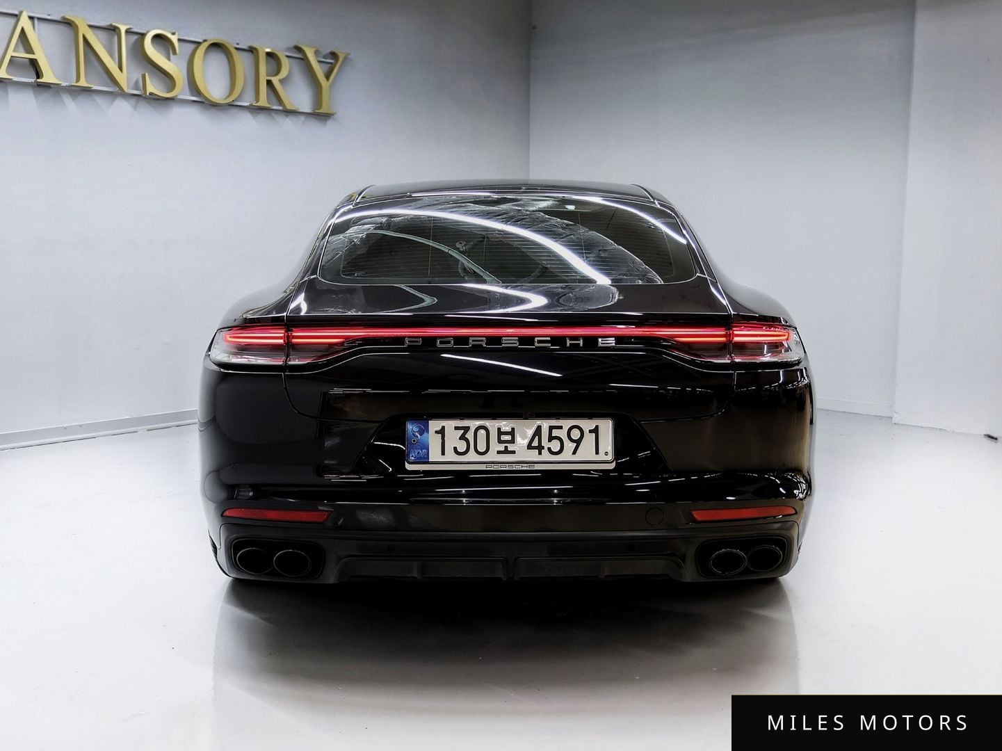 Porsche Panamera 2022 — миниатюра 3