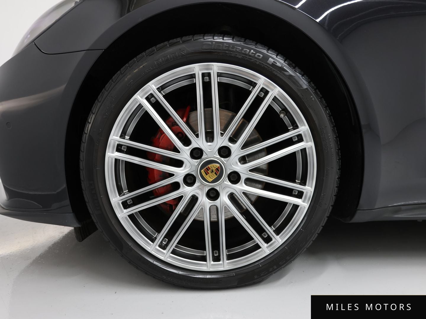 Porsche Panamera 2022 — миниатюра 5