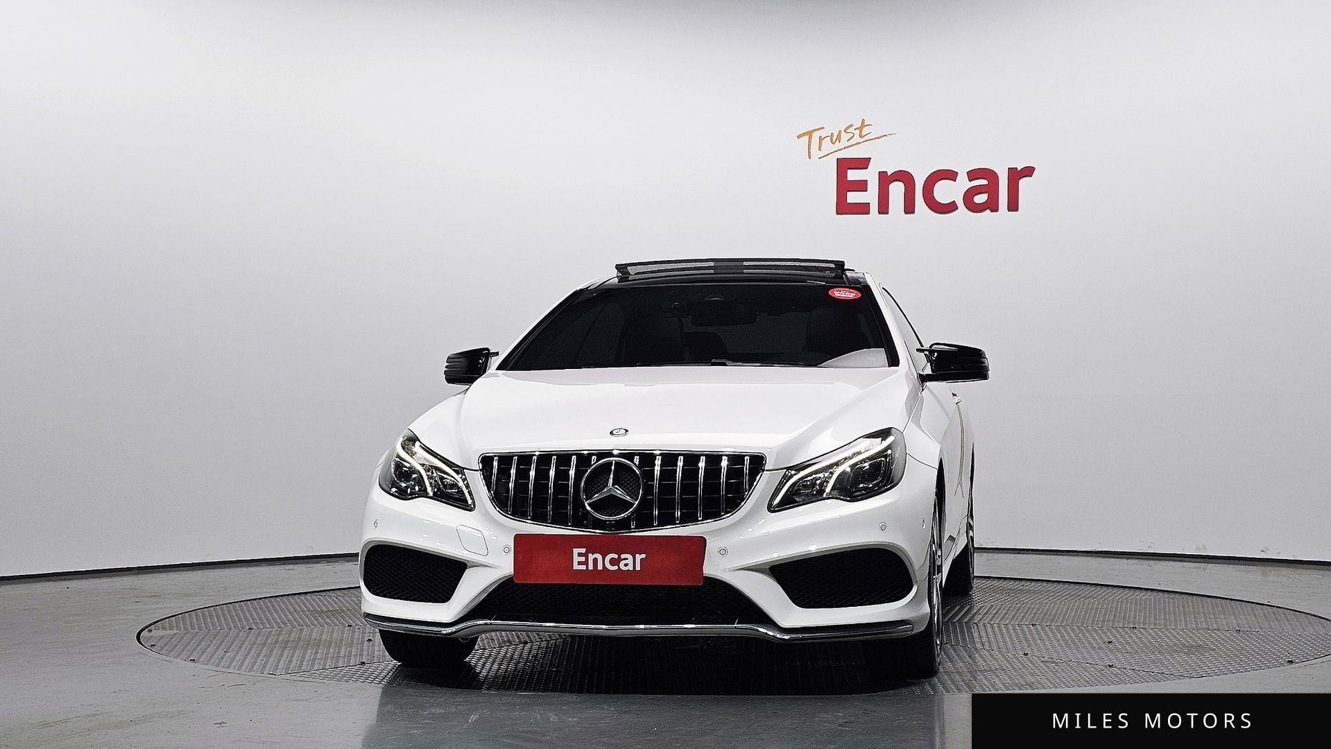 Mercedes-Benz E-Class W212 2014 — миниатюра 3