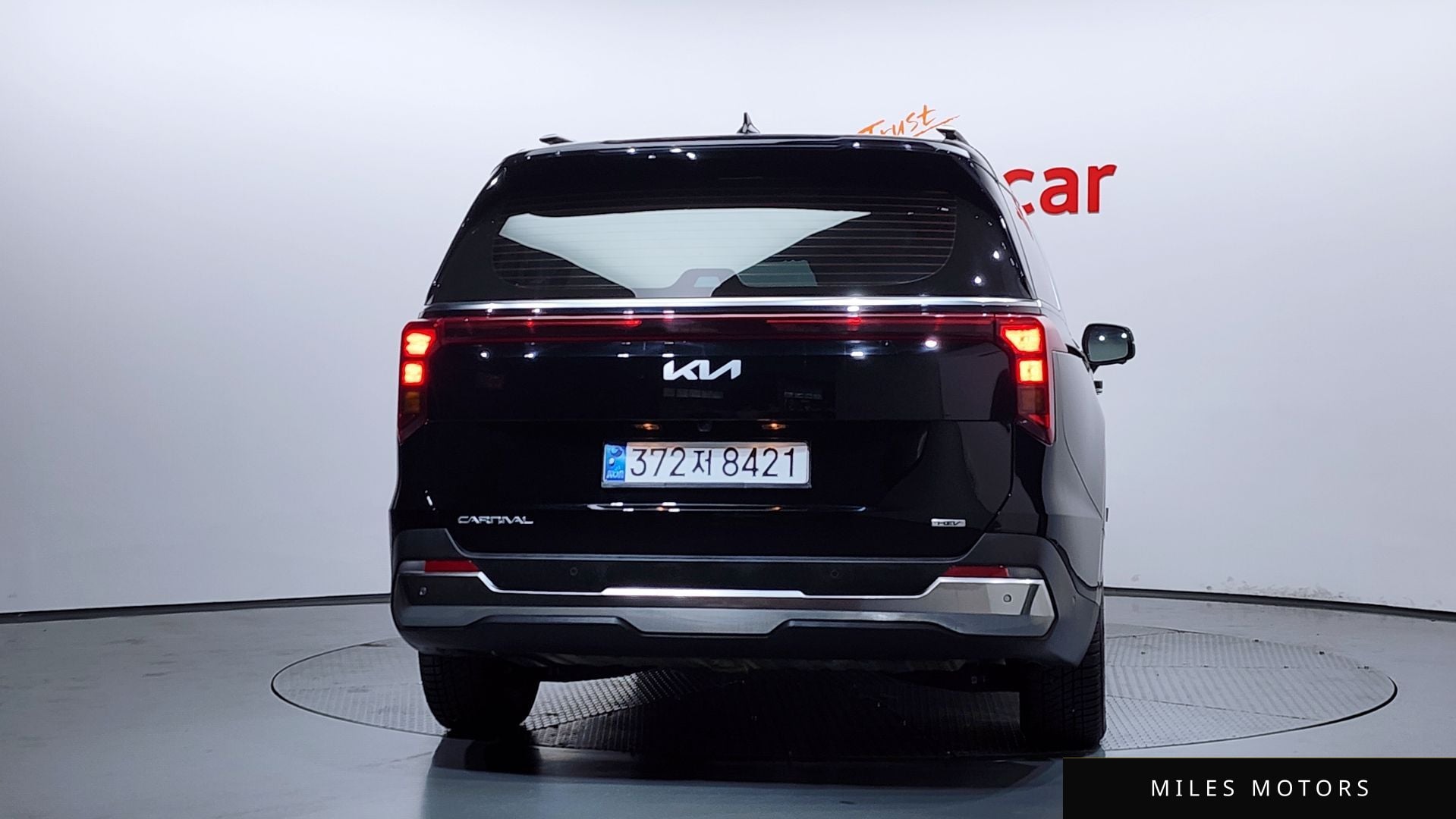 Kia Canival 2025 — миниатюра 4
