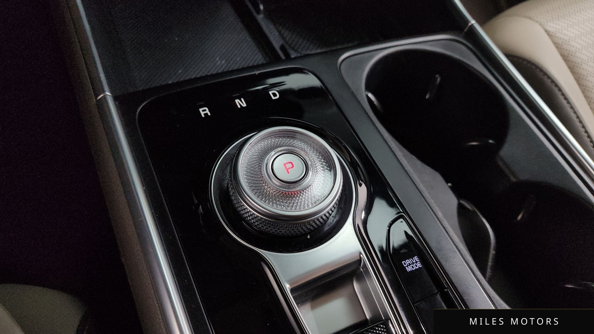 Kia Canival 2025 — миниатюра 12
