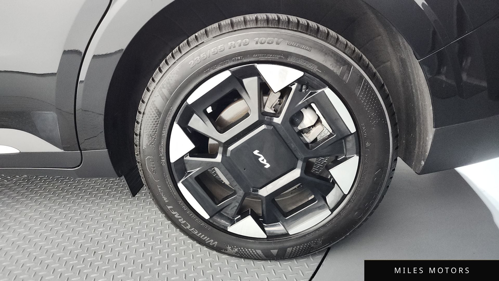 Kia Canival 2025 — миниатюра 7