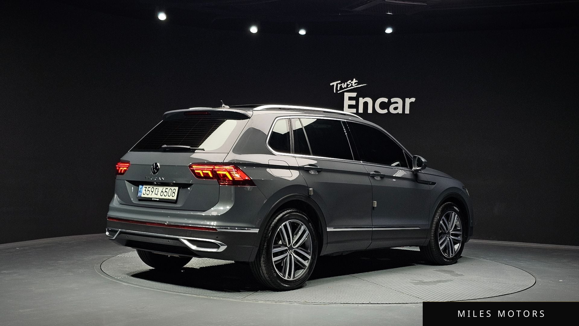Volkswagen Tiguan 2021 — миниатюра 2