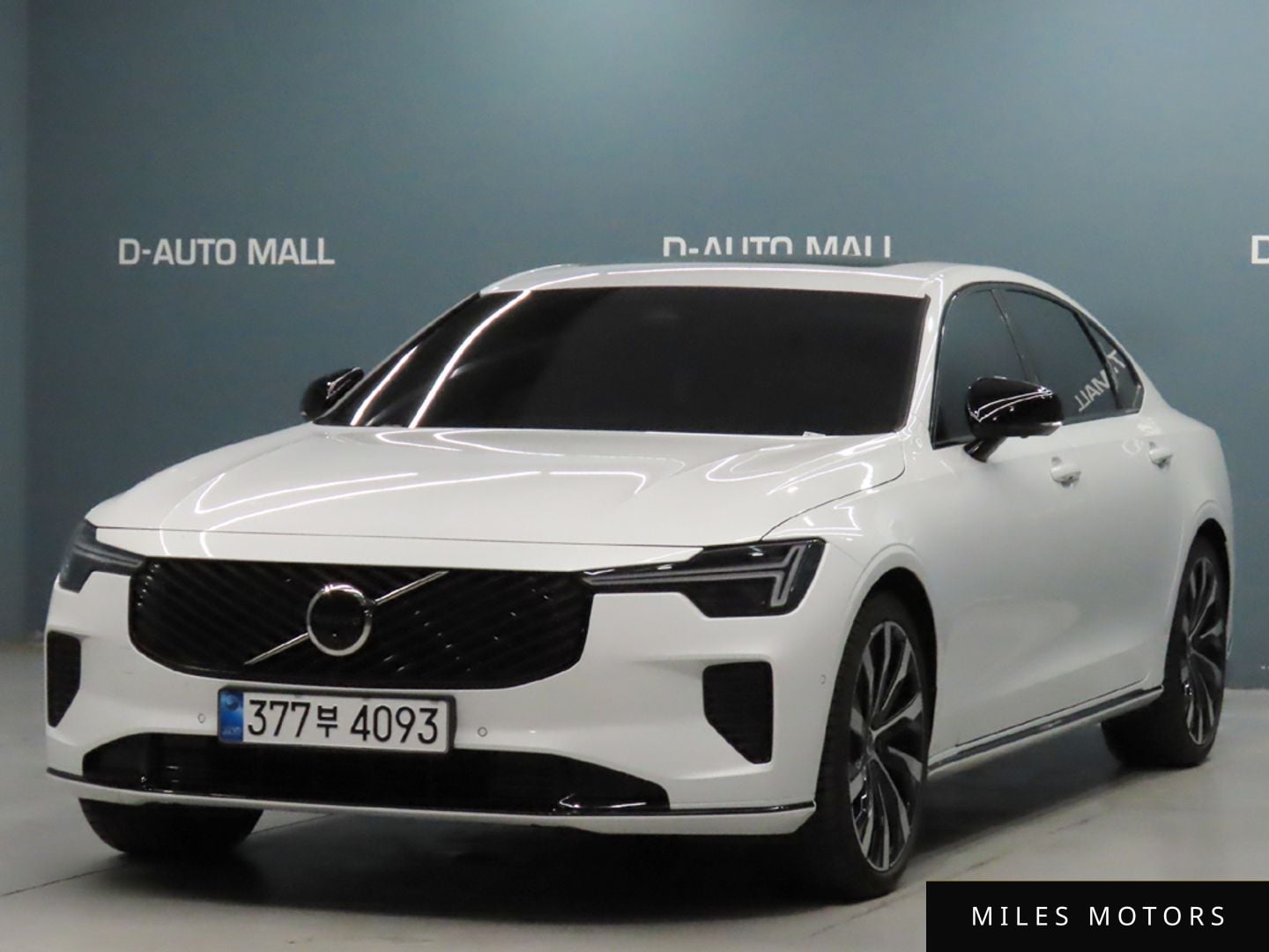 Volvo S90 2026