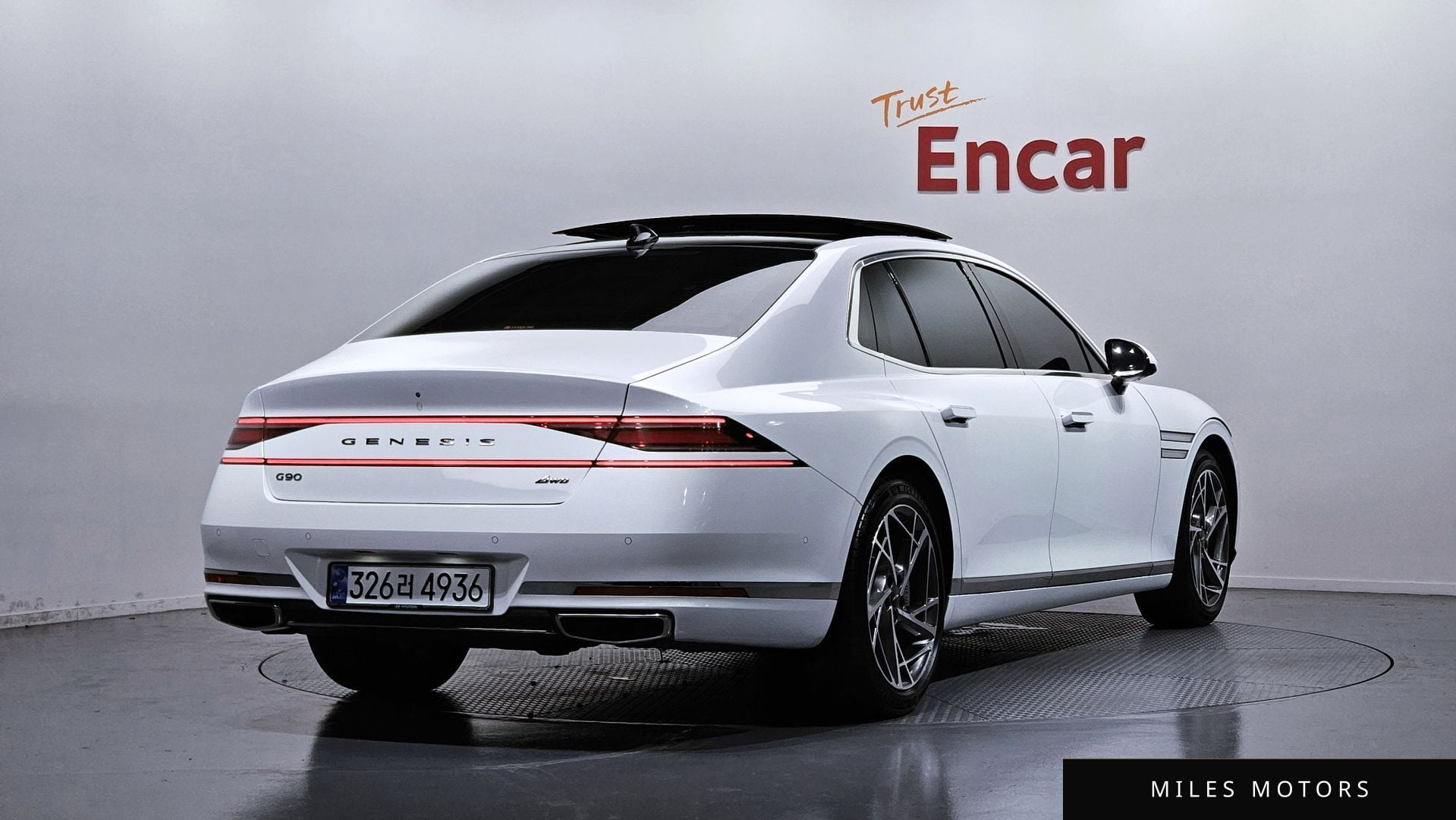 Genesis G90 (RS4) 2022 — миниатюра 2
