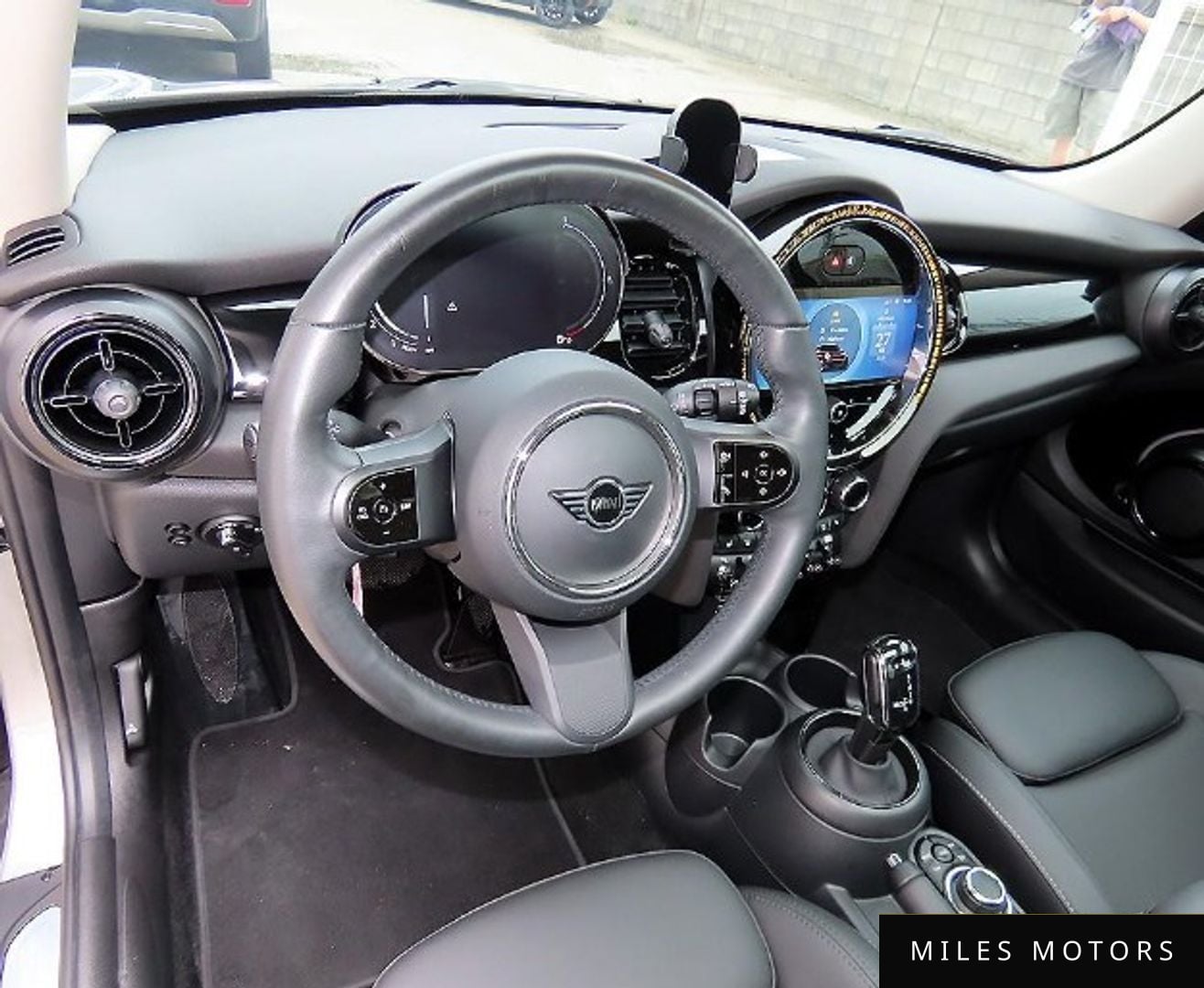 MINI Cooper 2024 — миниатюра 9