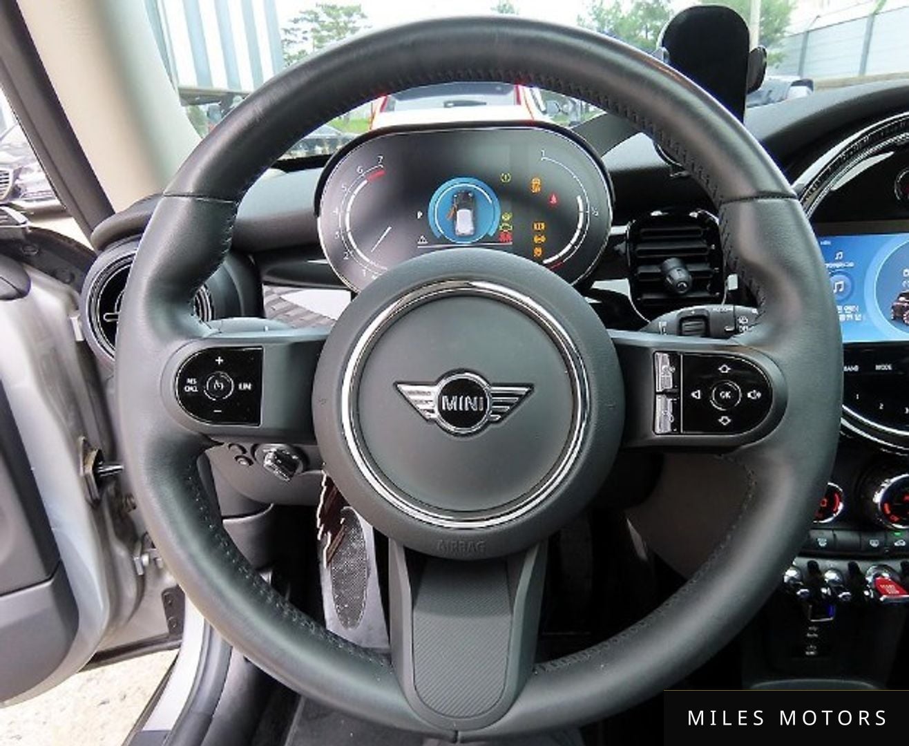 MINI Cooper 2024 — миниатюра 10