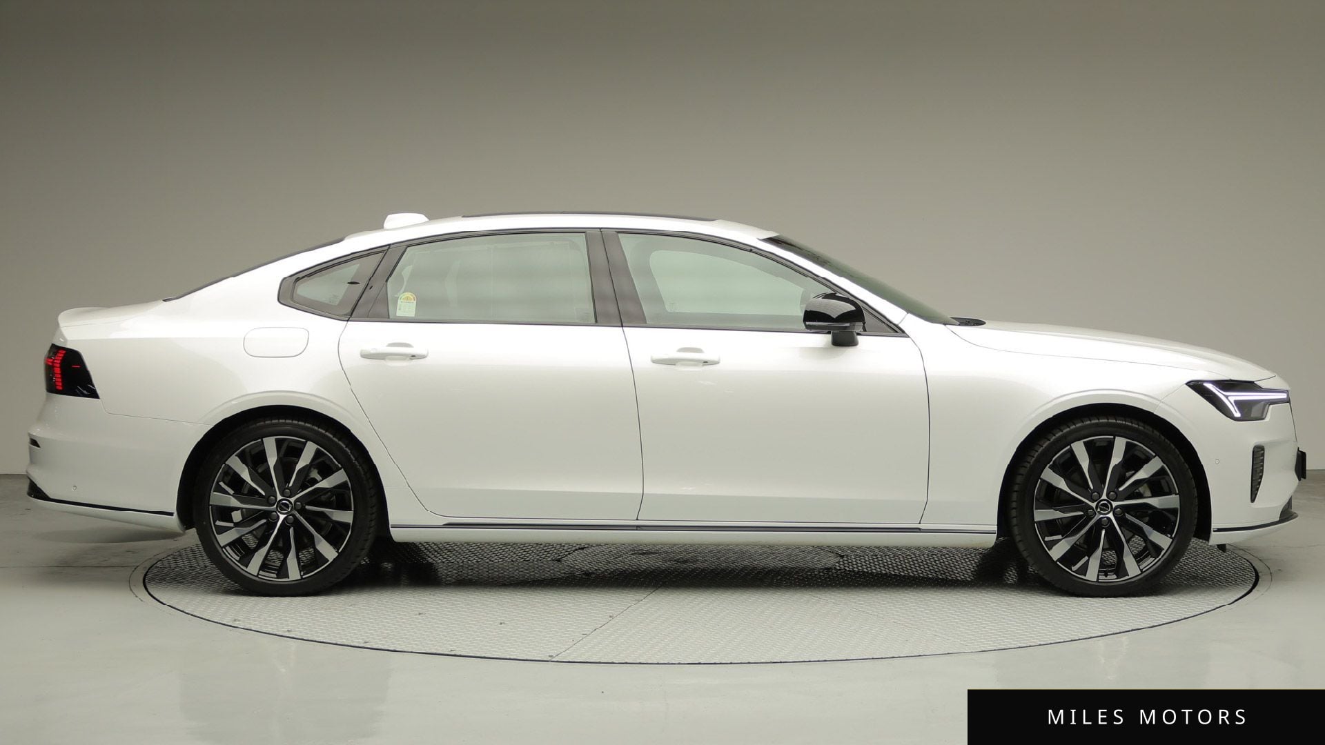 Volvo S90 2026 — миниатюра 3