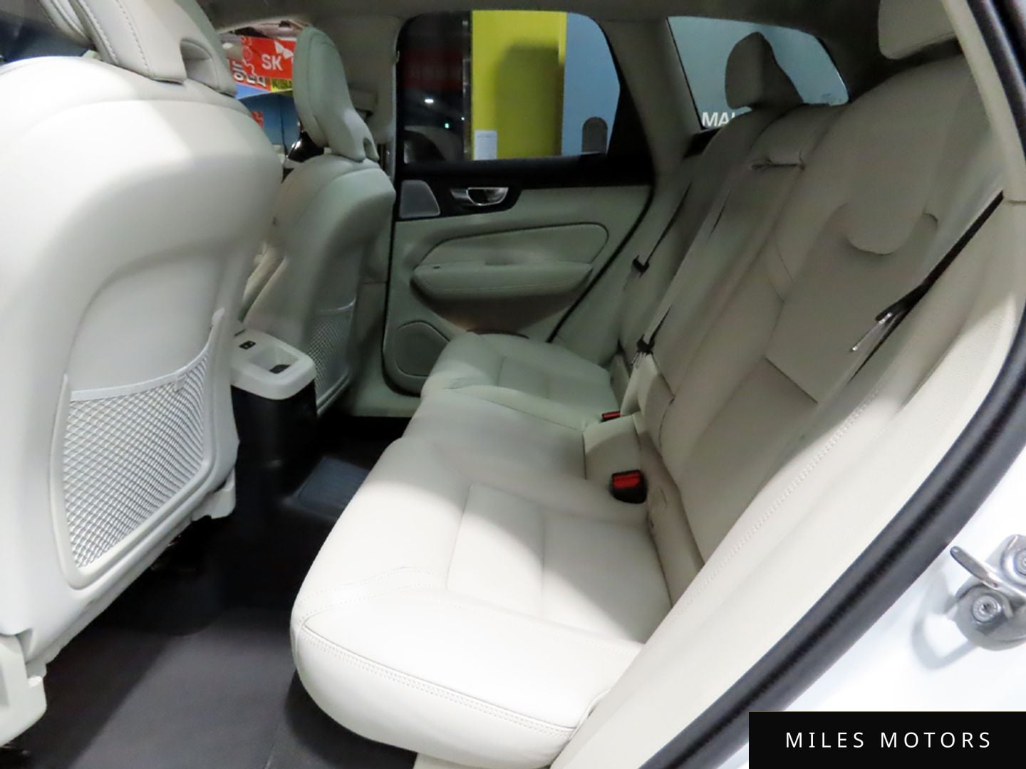 Volvo XC60 2026 — миниатюра 11