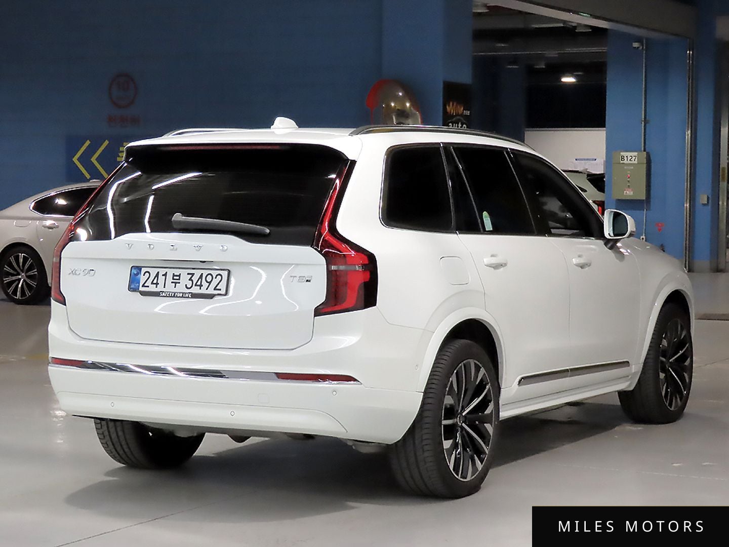 Volvo XC90 2026 — миниатюра 2