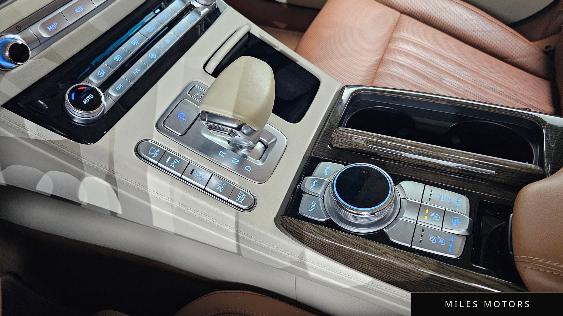 Genesis G90 2020 — миниатюра 12
