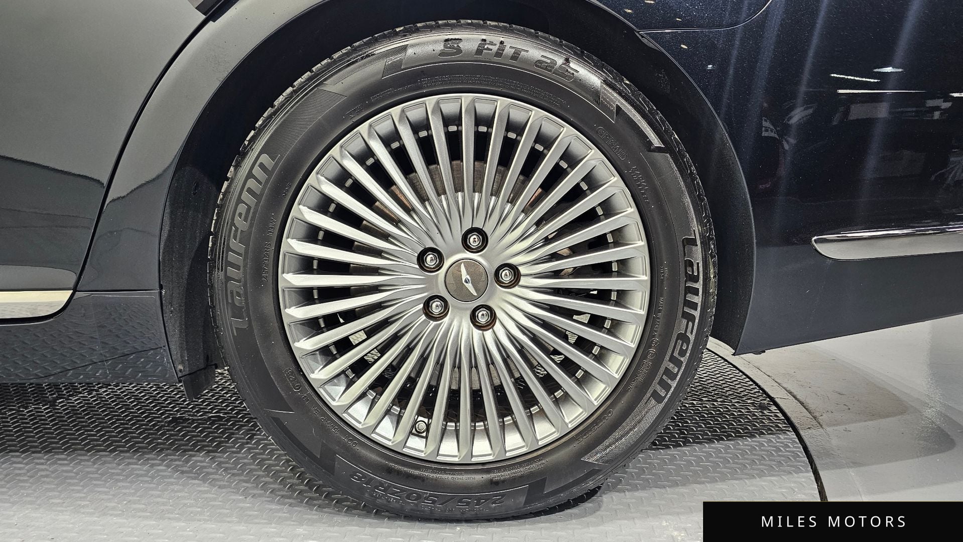 Genesis G90 2020 — миниатюра 7