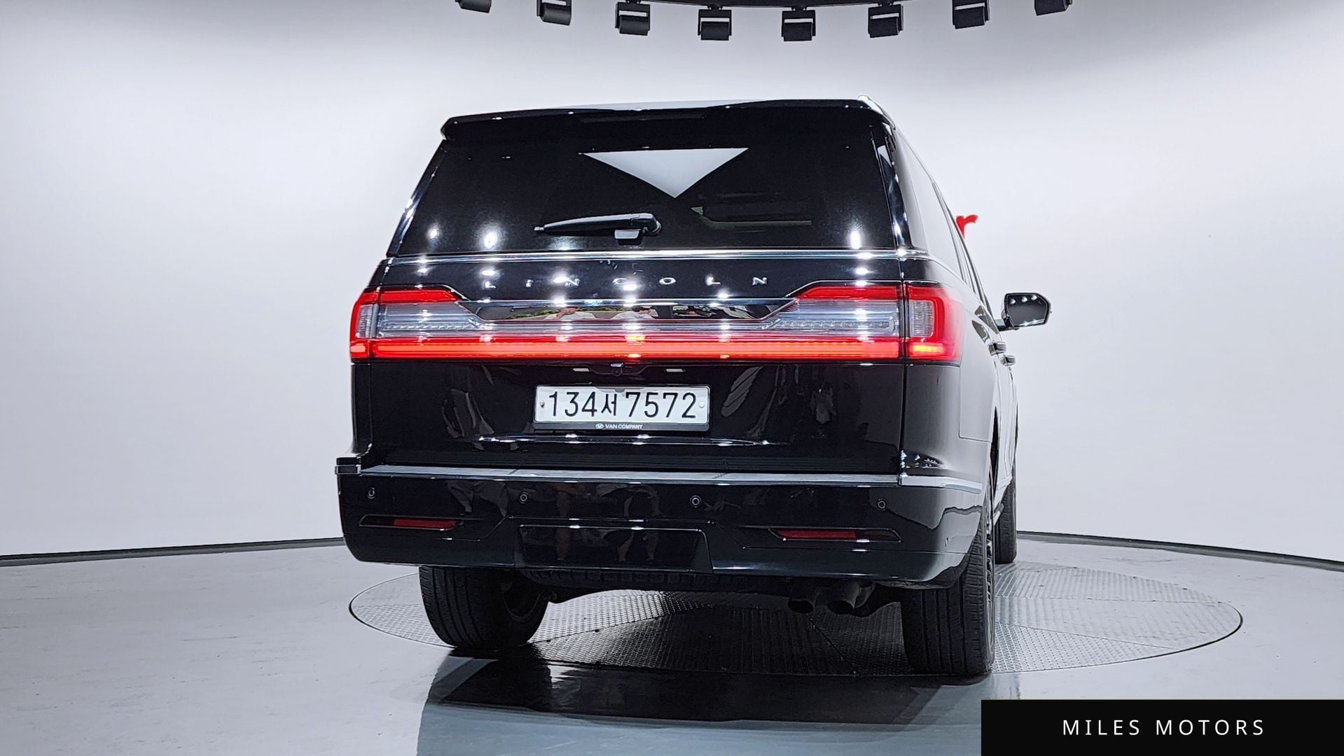 Lincoln Navigator 2020 — миниатюра 4