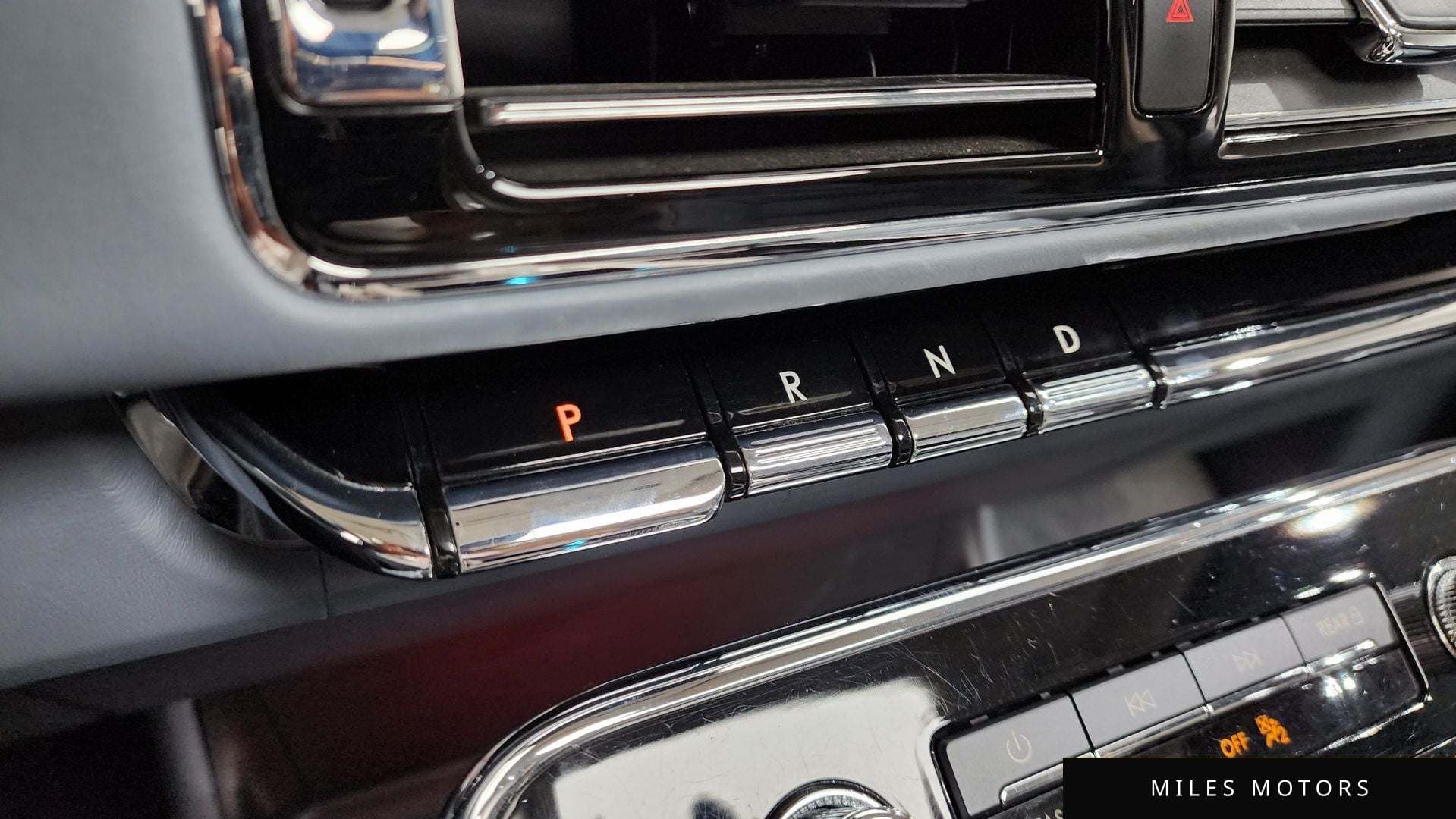 Lincoln Navigator 2020 — миниатюра 9