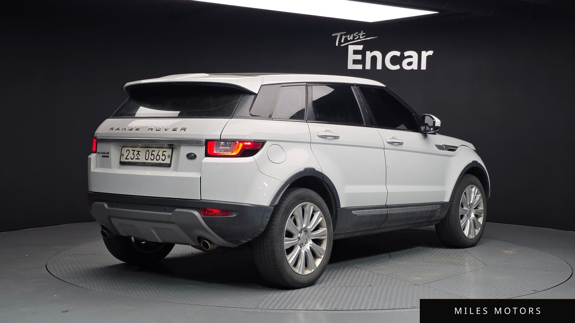 Land Rover Range Rover Evoque 2016 — миниатюра 2