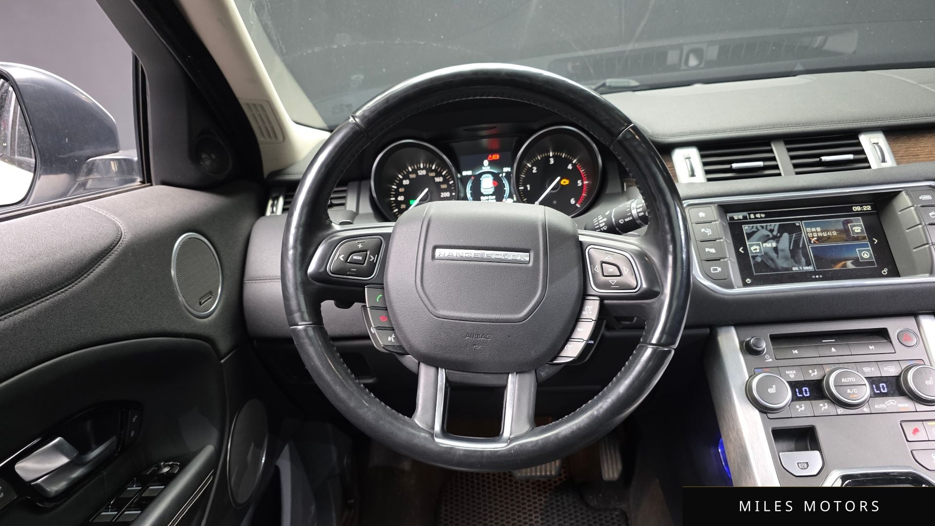 Land Rover Range Rover Evoque 2016 — миниатюра 12