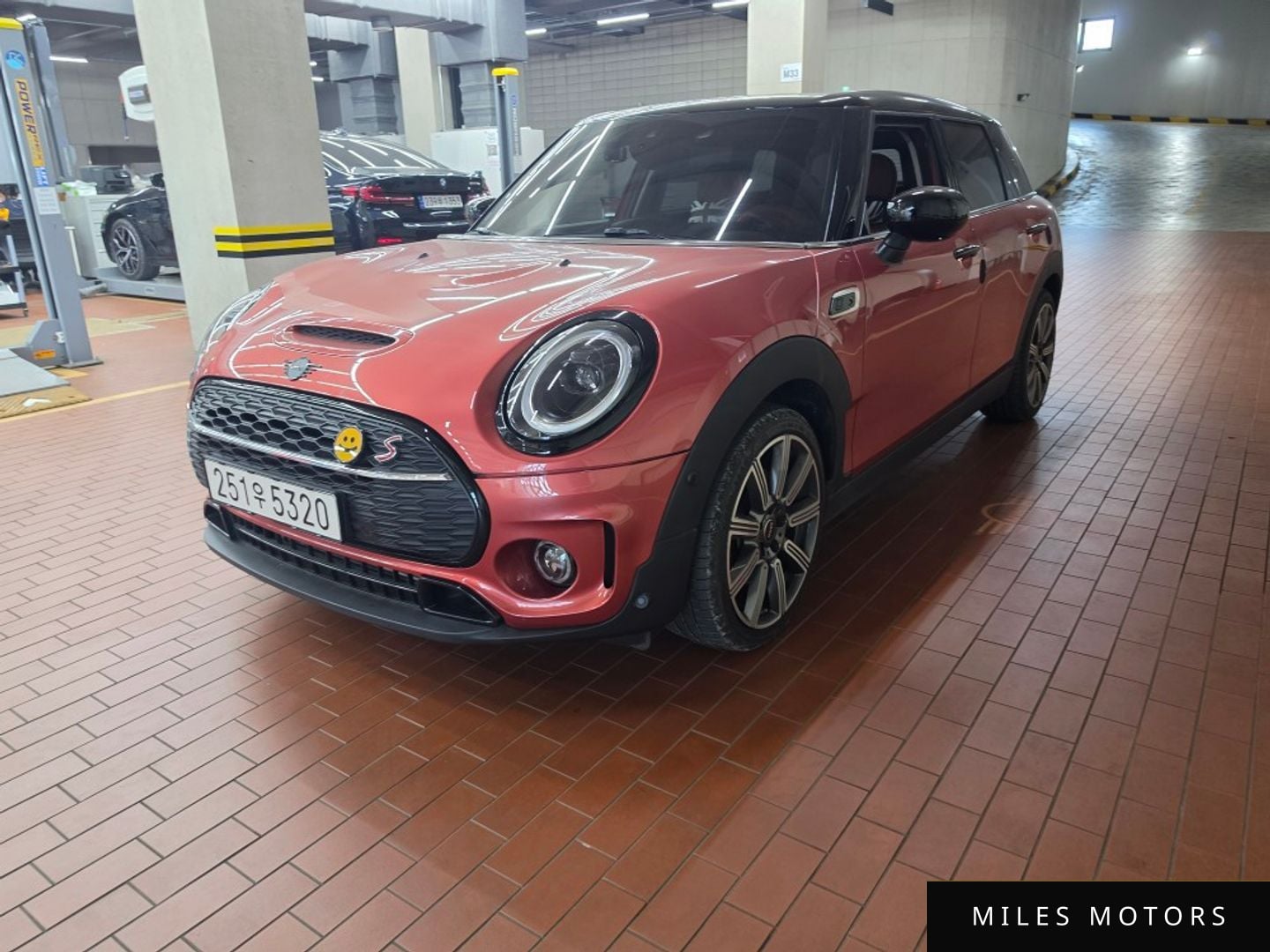 MINI Clubman 2022 — фото 1 из 5