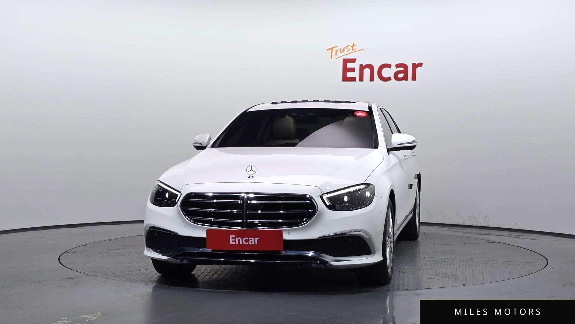 Mercedes-Benz E-Class W213 2023 — миниатюра 3