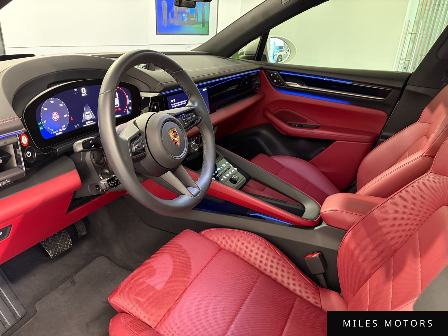 Porsche Macan 2025 — миниатюра 9