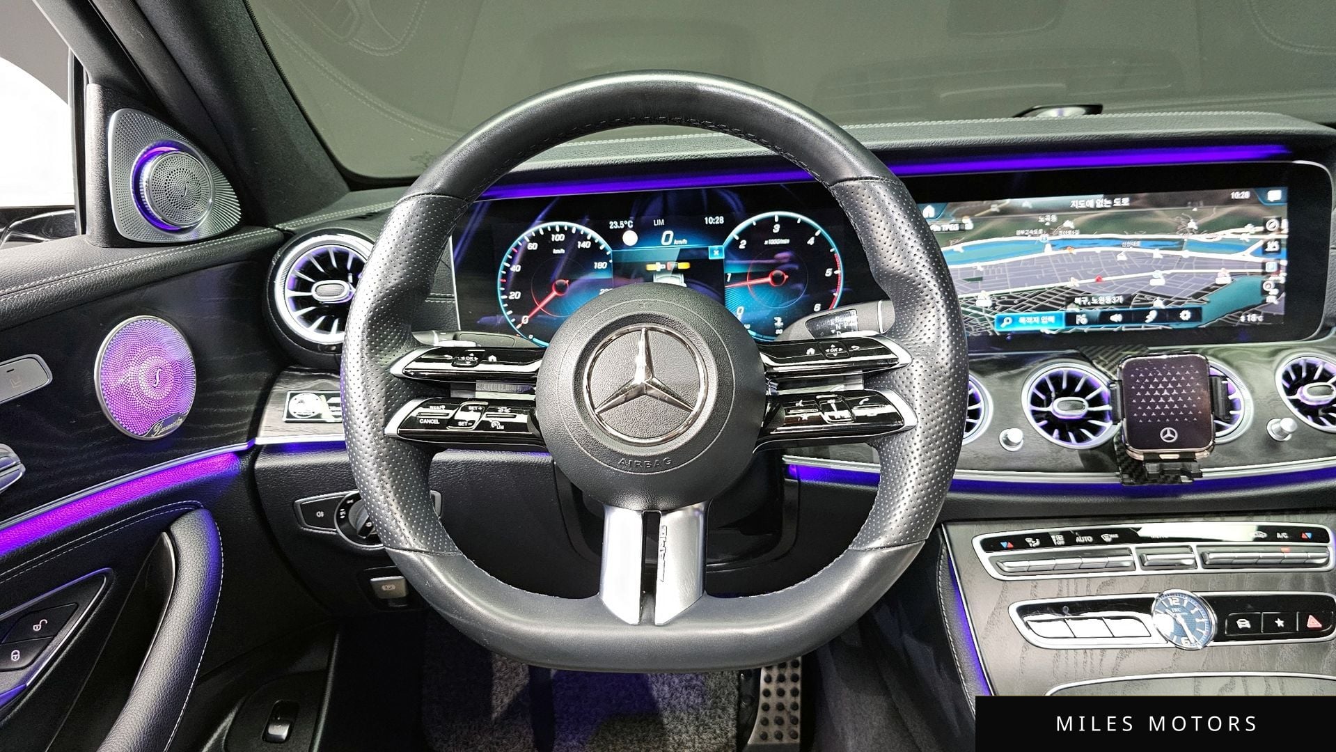 Mercedes-Benz E-Class W213 2021 — миниатюра 12