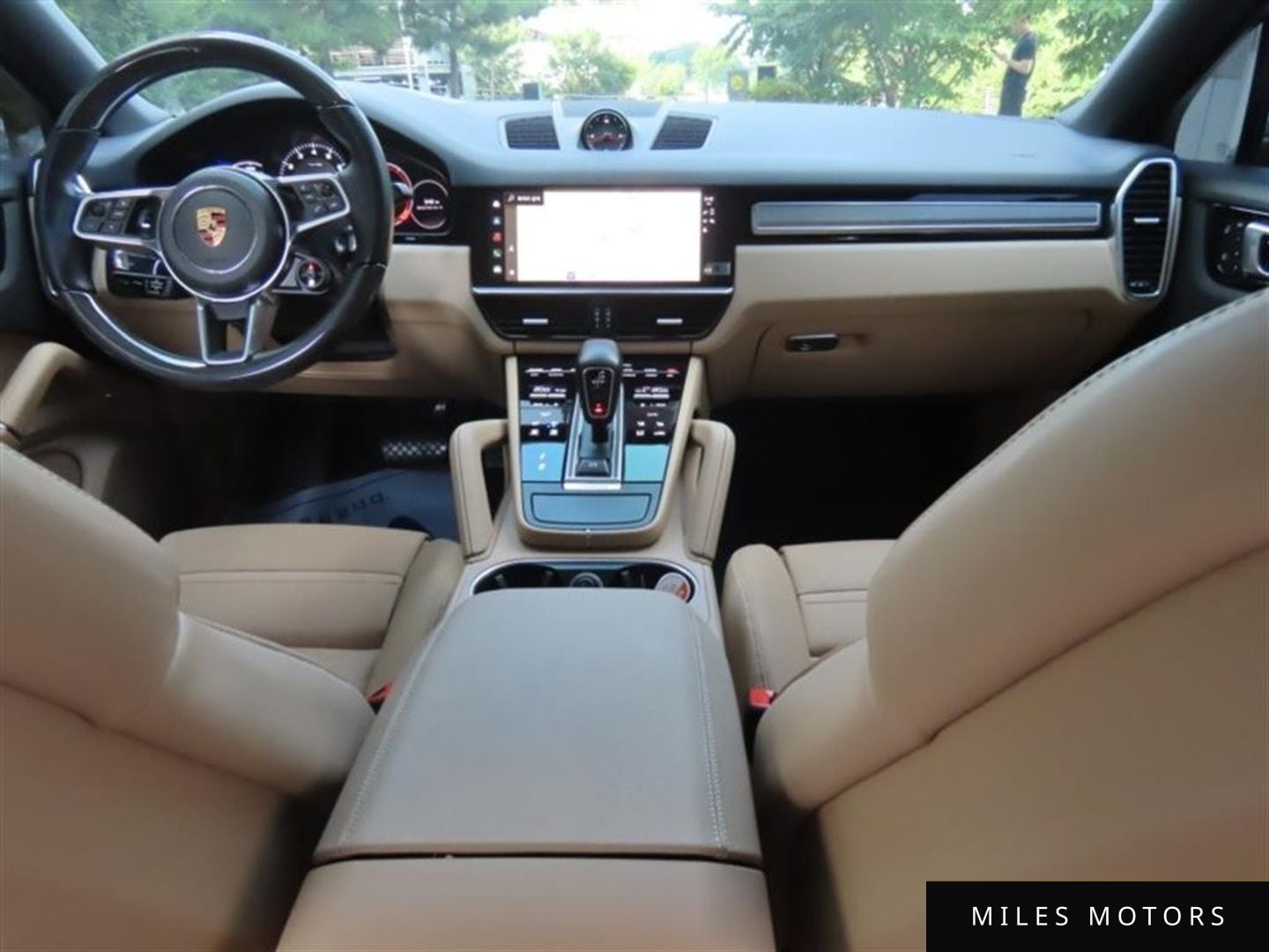 Porsche Cayenne 2022 — миниатюра 8