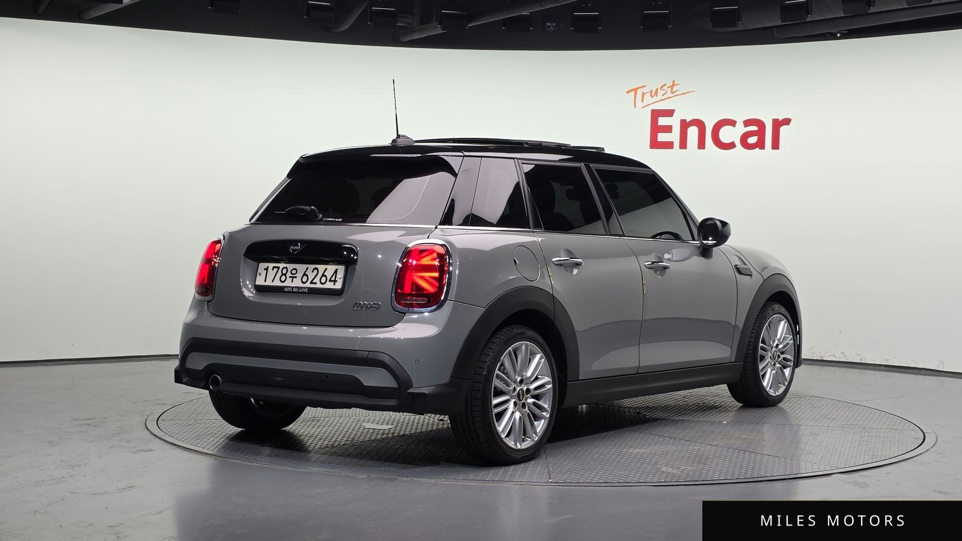 MINI Cooper 2022 — миниатюра 2