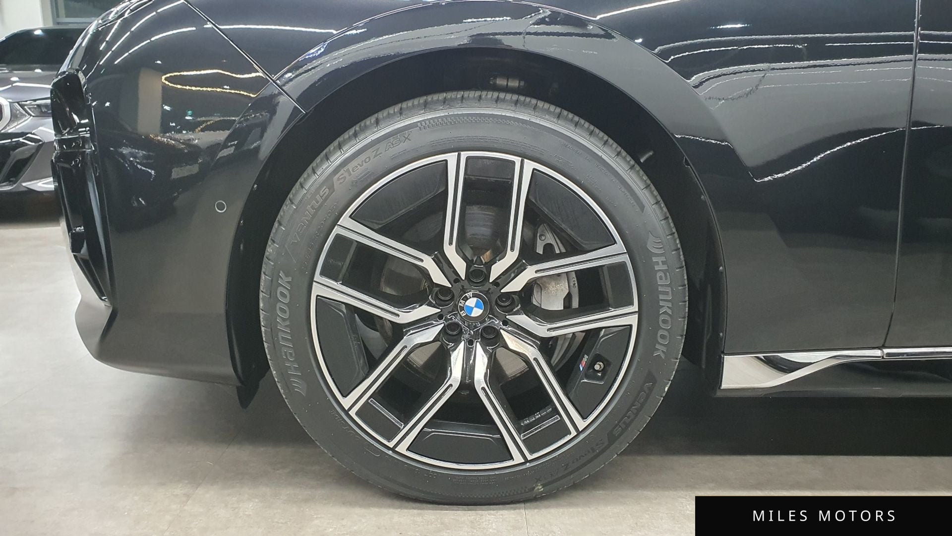 BMW 7 Series (G70) 2024 — миниатюра 5