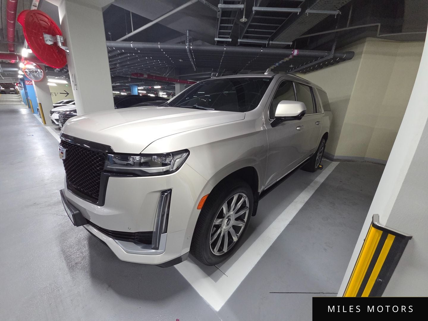 Cadillac Escalade 2021 — миниатюра 2