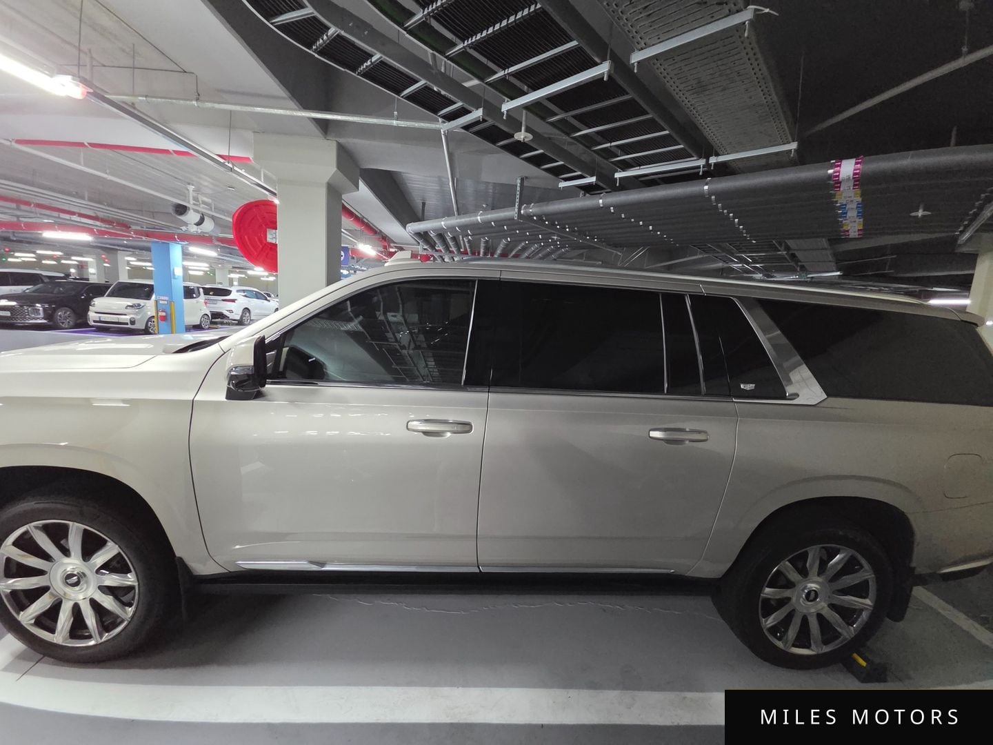 Cadillac Escalade 2021 — миниатюра 4