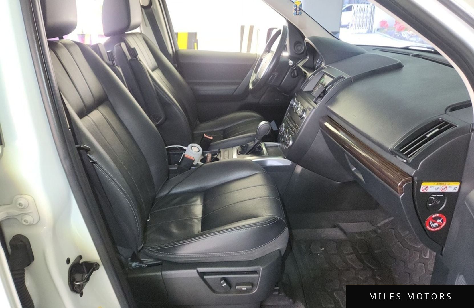 Land Rover Freelander 2014 — миниатюра 10