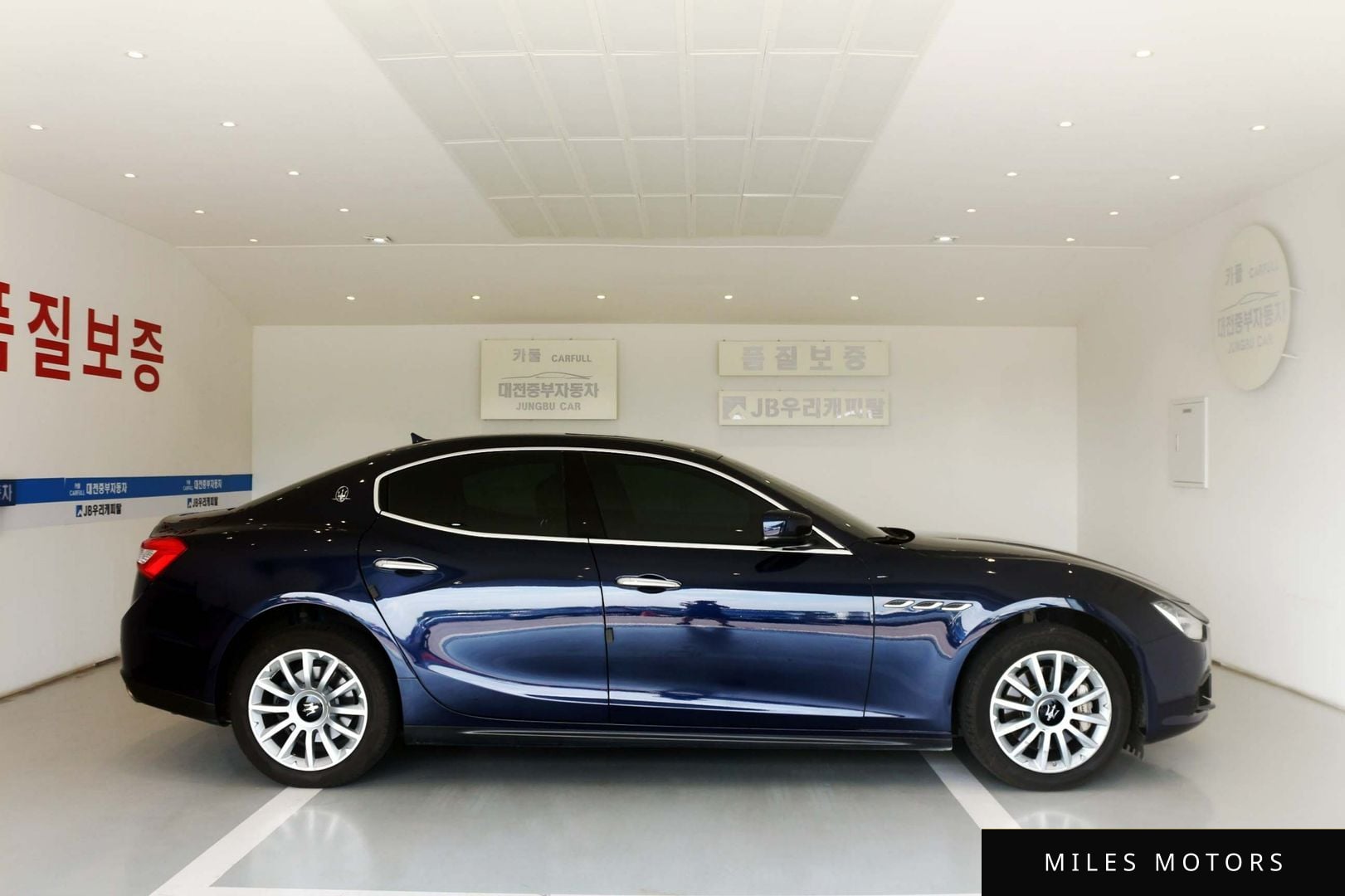 Maserati Ghibli 2015 — миниатюра 5