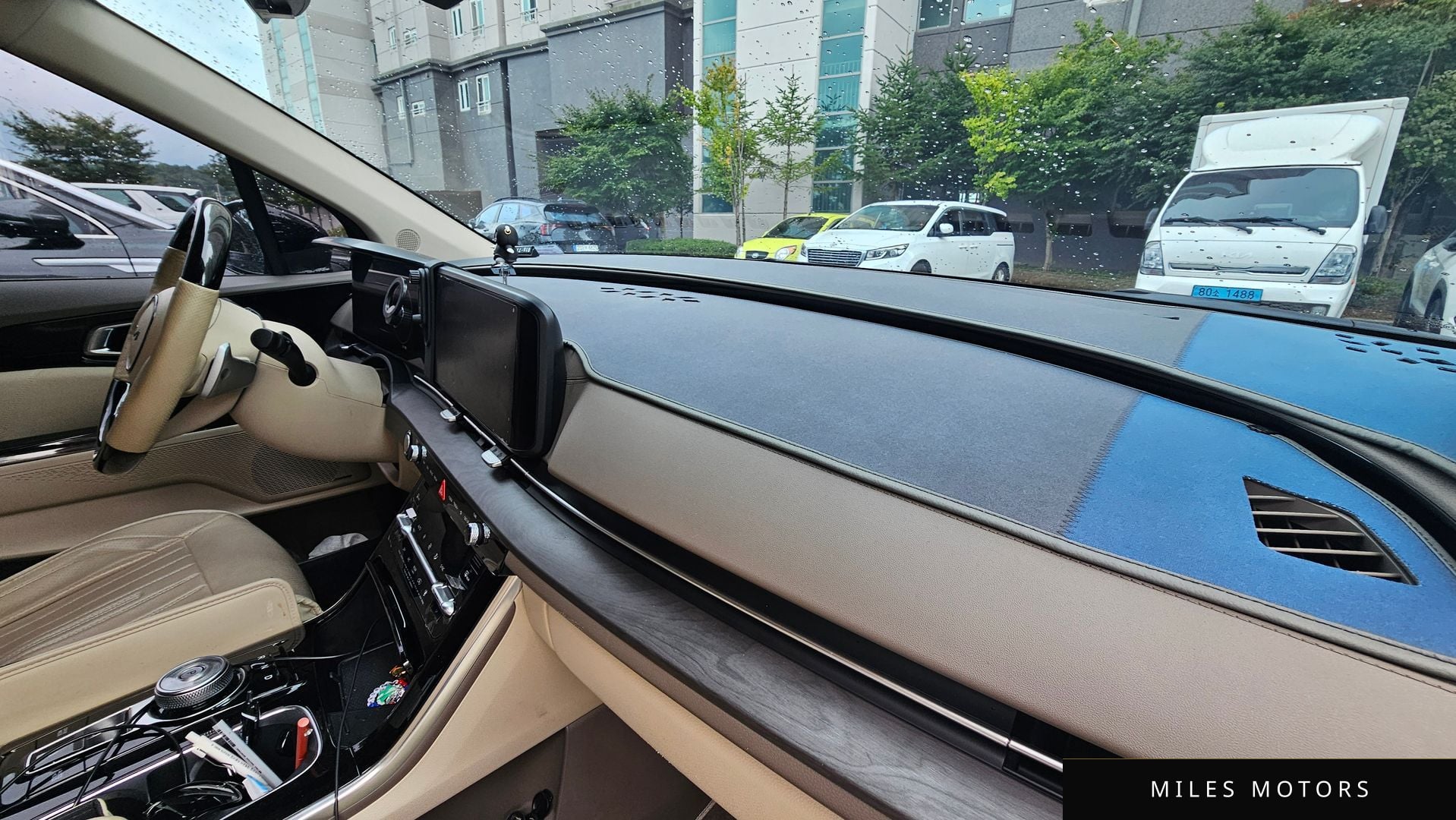 Kia Carnival 2023 — миниатюра 10